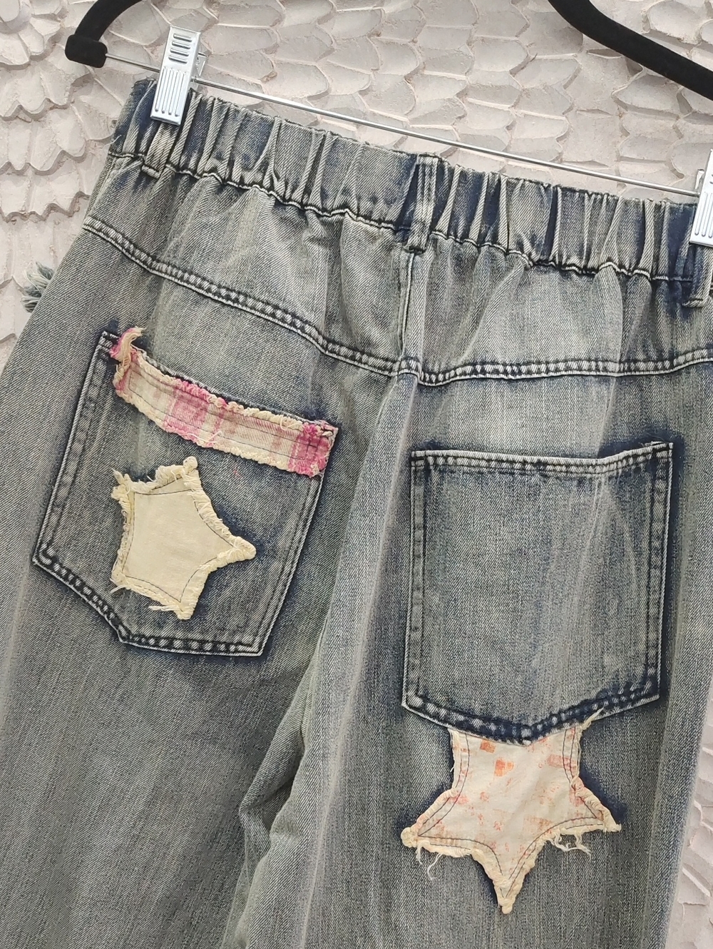 Embroidered Patchwork Vintage Wash Women’s Jeans - Blue - Picture 6 of 8